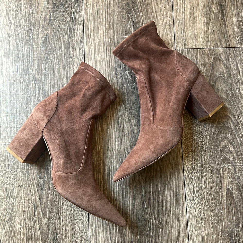 Stuart Weitzman Yuliana Suede pointed toe booties